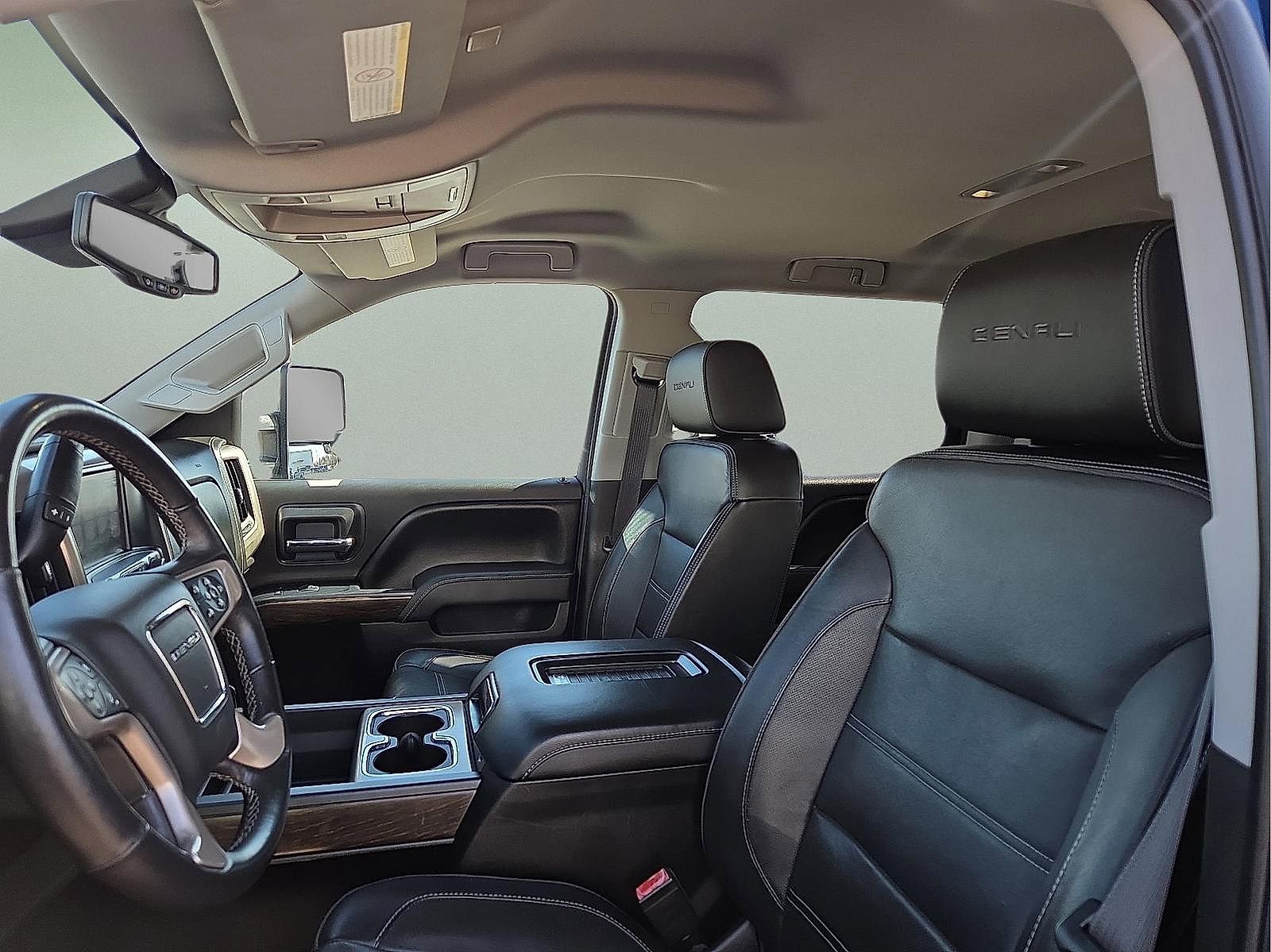 Used 2017 GMC Sierra 2500 Denali image 13