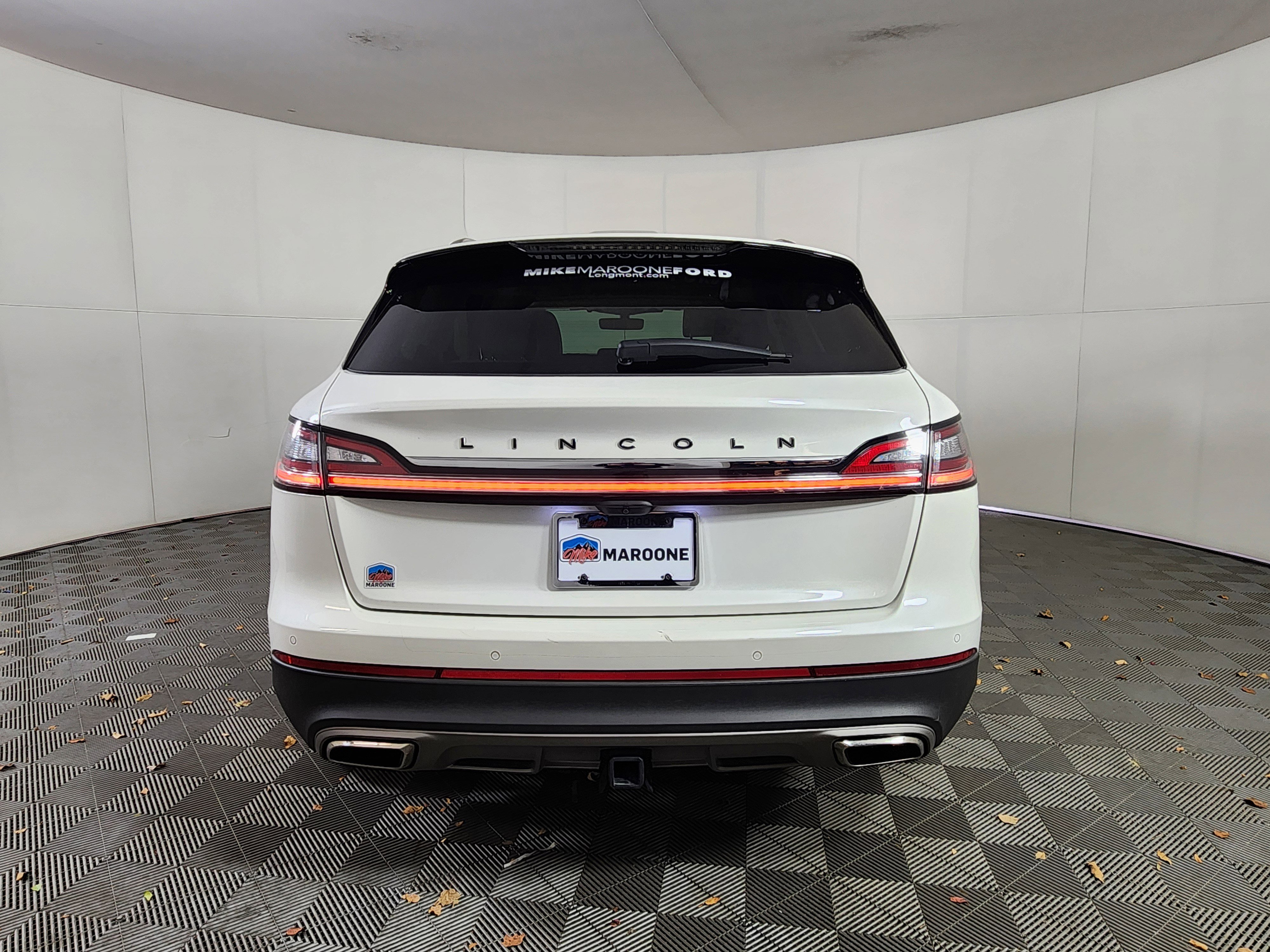 Used 2022 Lincoln Nautilus Black Label w/ Class II Trailer Tow Package image 6