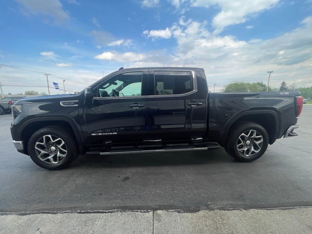 Used 2023 GMC Sierra 1500 SLE AWD/4WD image 25
