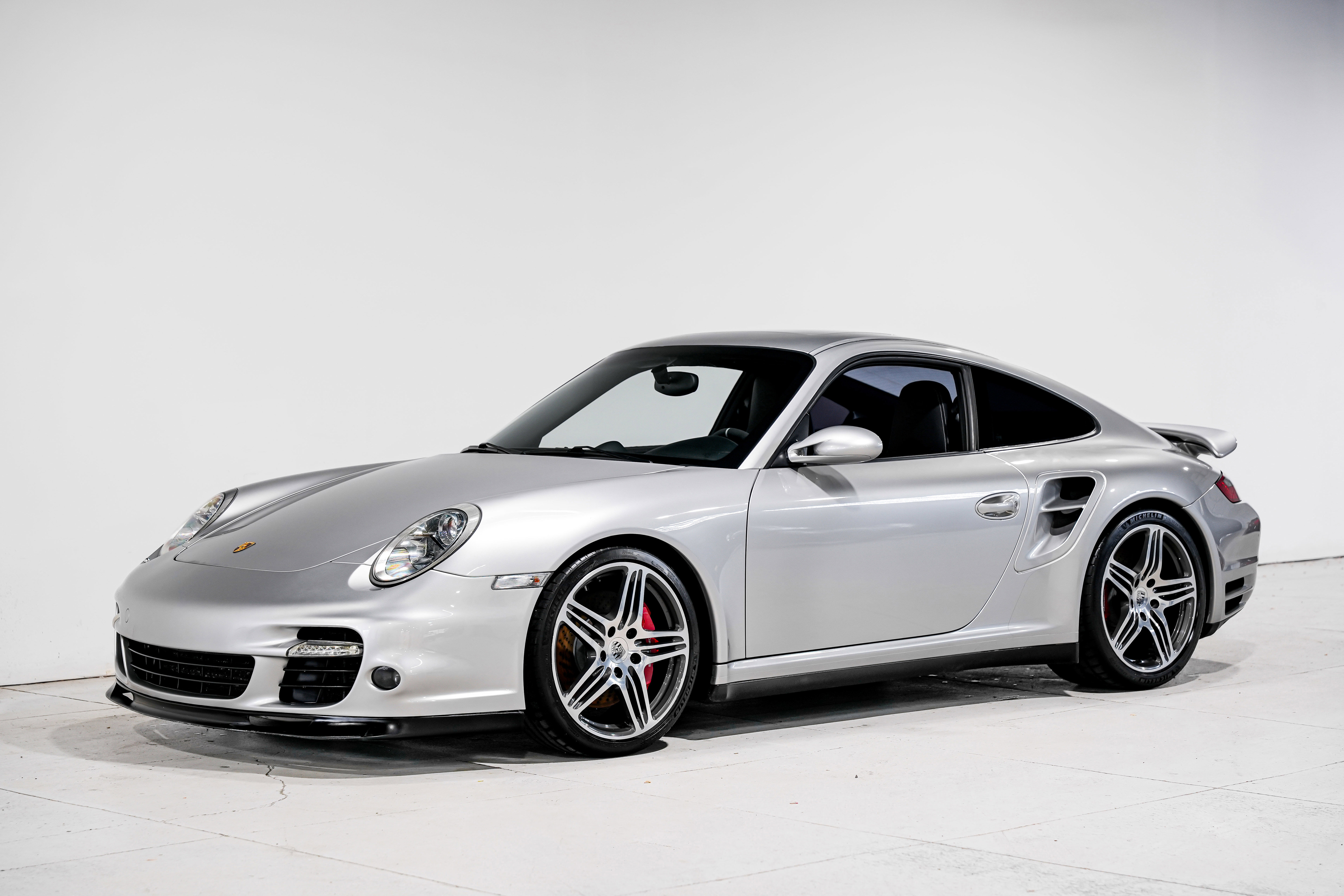Used 2007 Porsche 911 Turbo AWD/4WD image 4