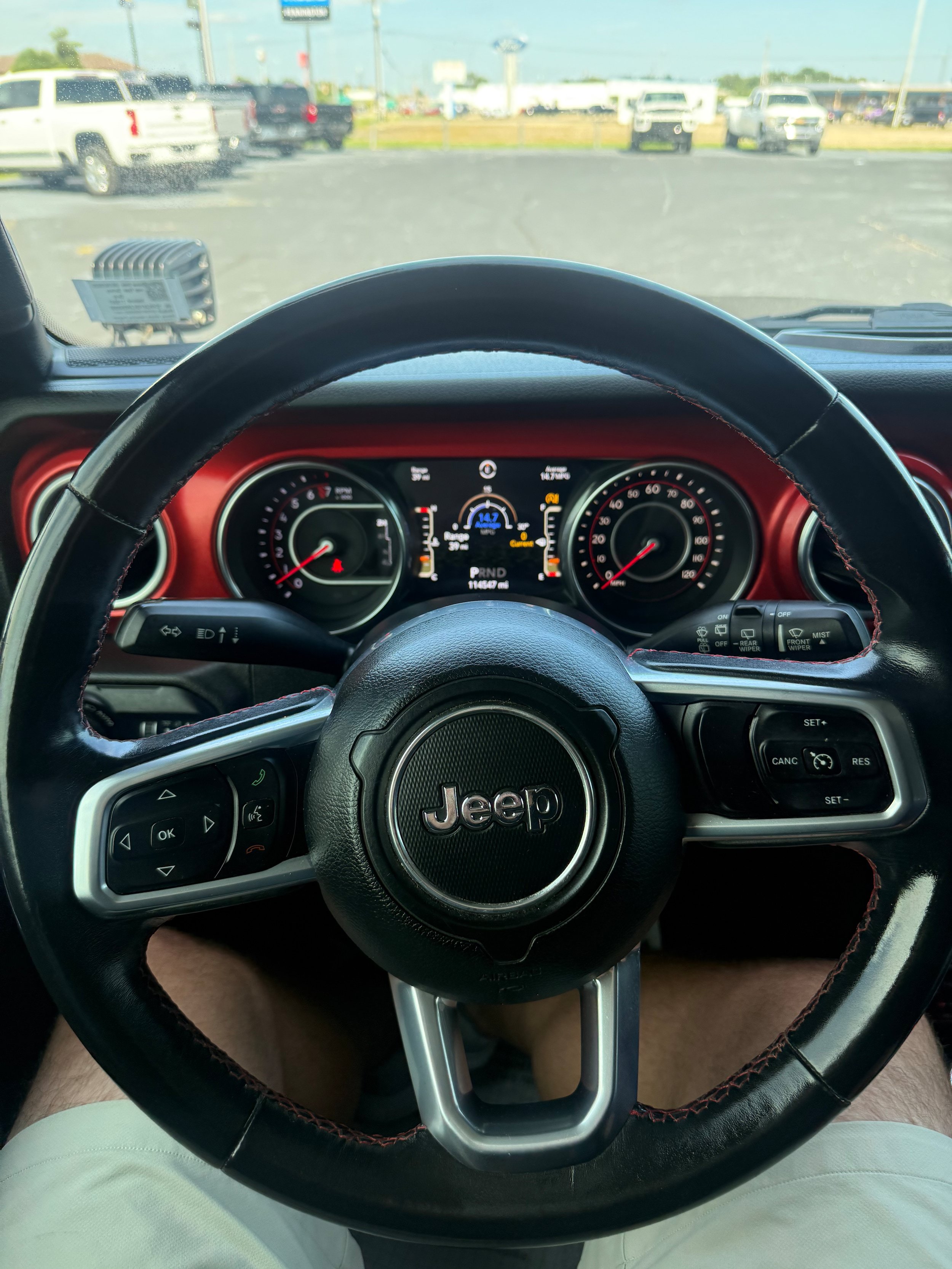 Used 2018 Jeep Wrangler Unlimited Rubicon AWD/4WD image 16