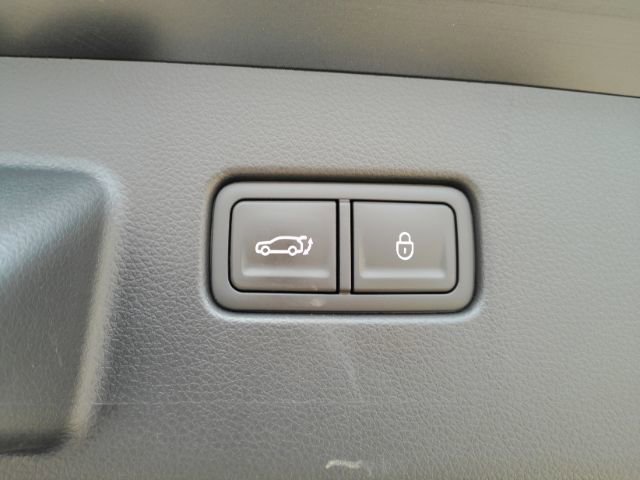 Used 2024 Genesis GV60 RWD image 26