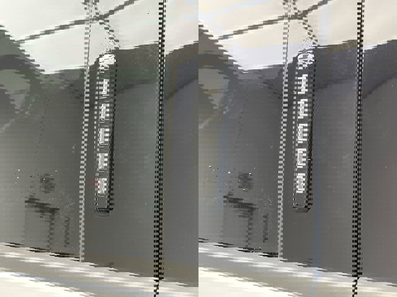 Used 2017 Ford F150 XLT w/ Equipment Group 302A Luxury image 7