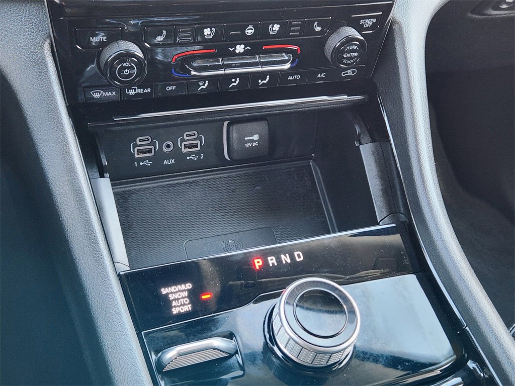 Used 2023 Jeep Grand Cherokee Limited w/ Luxury Tech Group II image 15