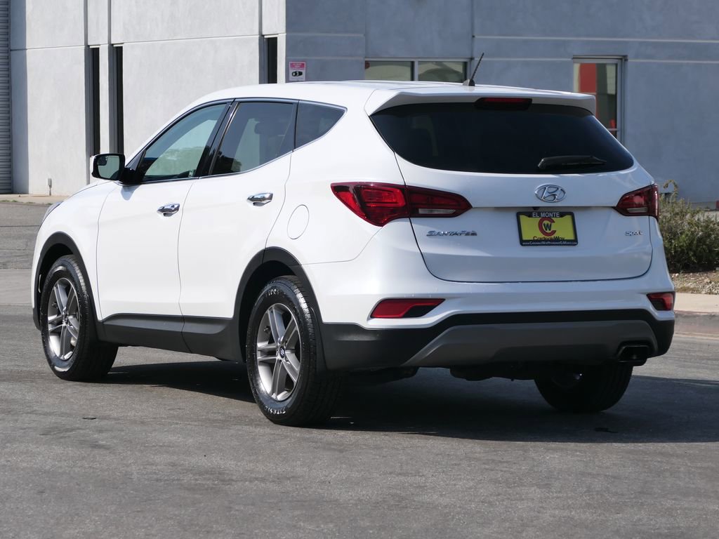 Used 2018 Hyundai Santa Fe Sport w/ Cargo Package image 5