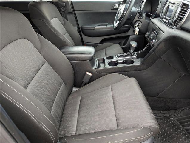 Used 2017 Kia Sportage LX AWD/4WD image 20