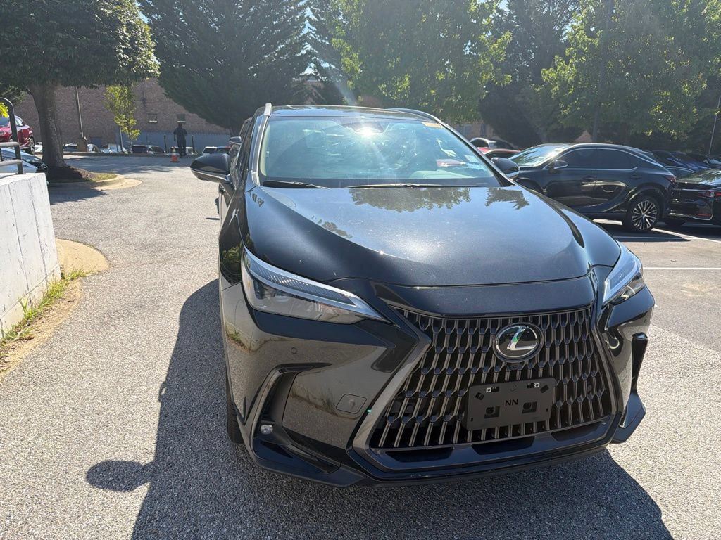 Certified 2025 Lexus NX 350 AWD w/ Accessory Package (2T) image 5