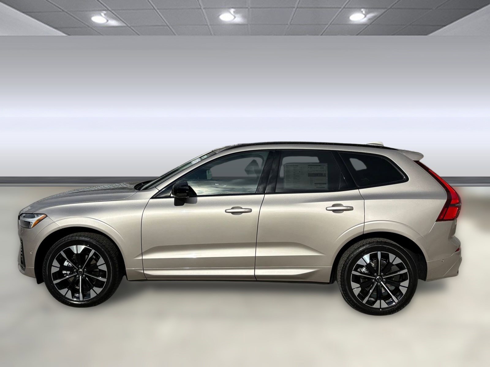 New 2026 Volvo XC60 B5 Plus w/ Climate Package image 2