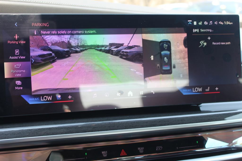 New 2026 BMW i7 xDrive60 image 17