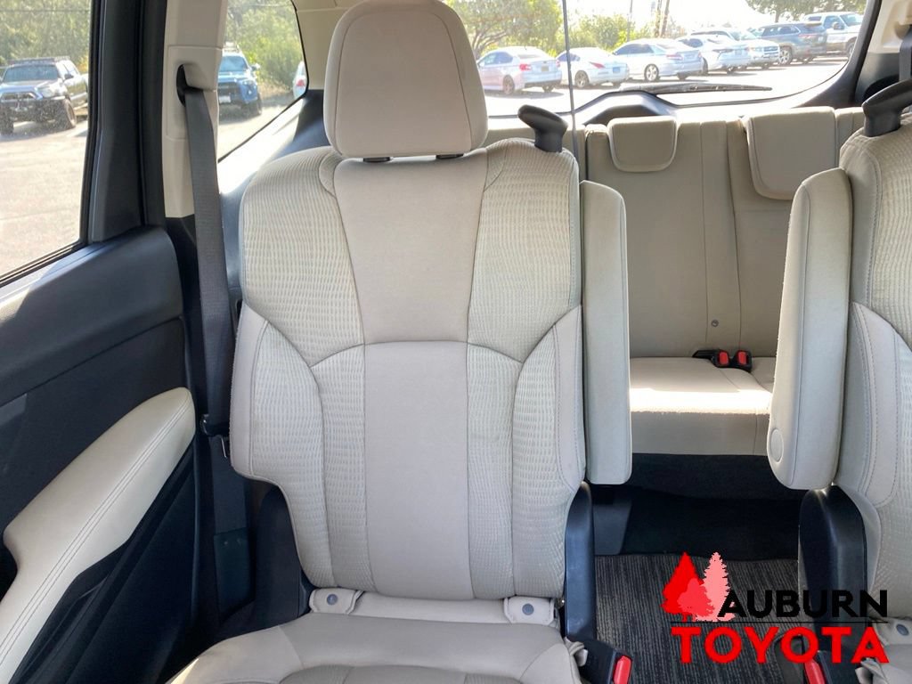 Used 2025 Subaru Ascent Premium AWD/4WD image 23