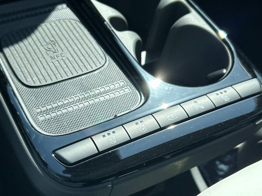 New 2025 Hyundai Ioniq 5 SEL image 33