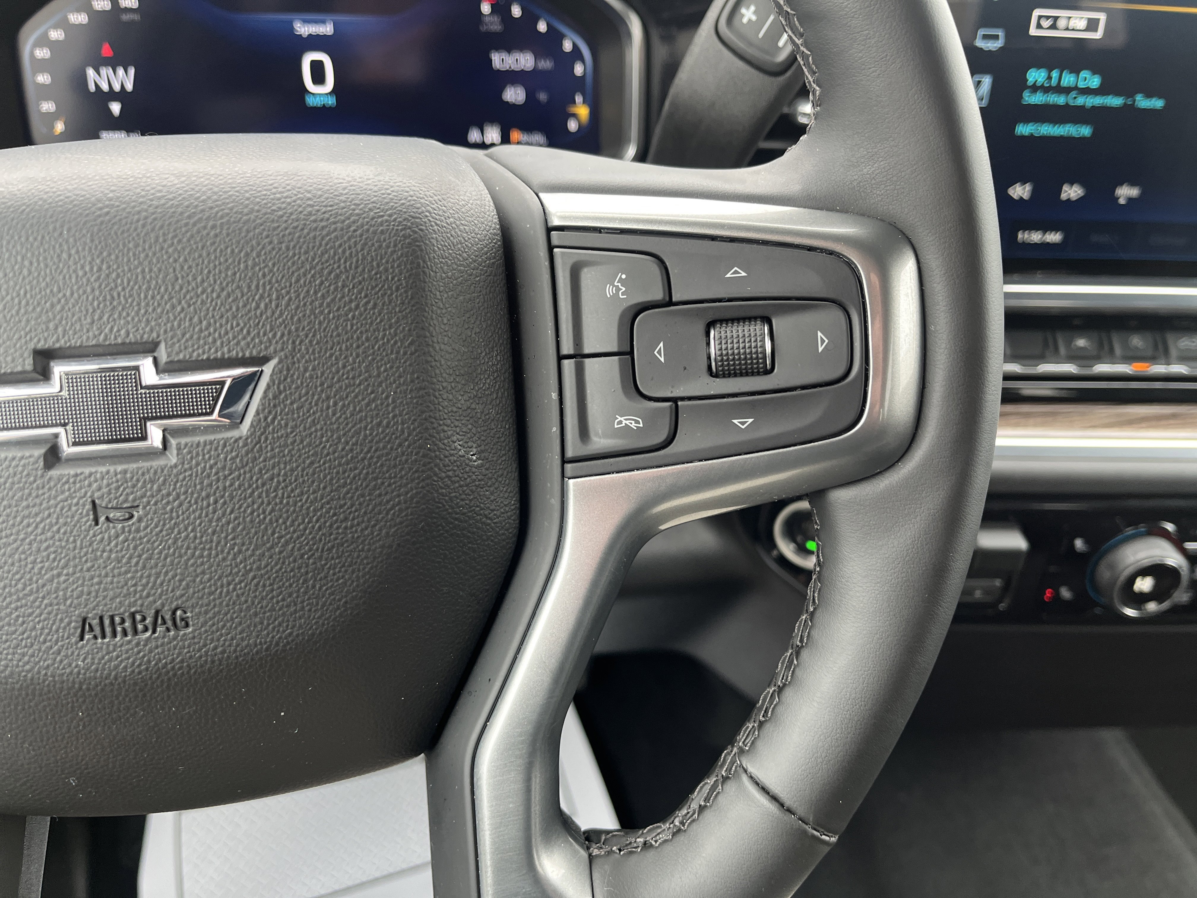 Used 2026 Chevrolet Silverado 1500 RST w/ RST Select Package image 20