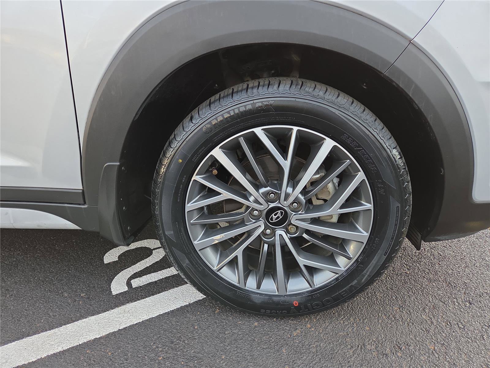 Used 2019 Hyundai Tucson Ultimate image 11