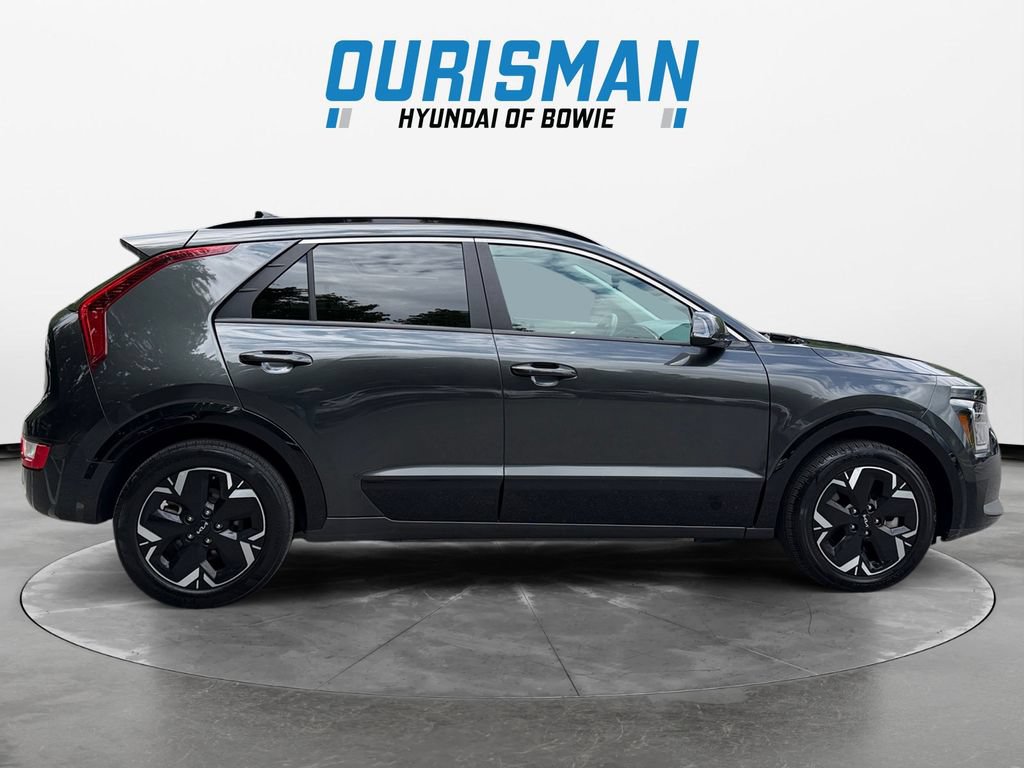 Used 2023 Kia Niro Wind FWD image 7