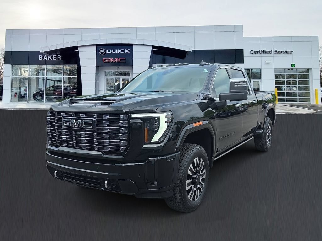 New 2026 GMC Sierra 3500 Denali Ultimate w/ LPO, Black Badging Package