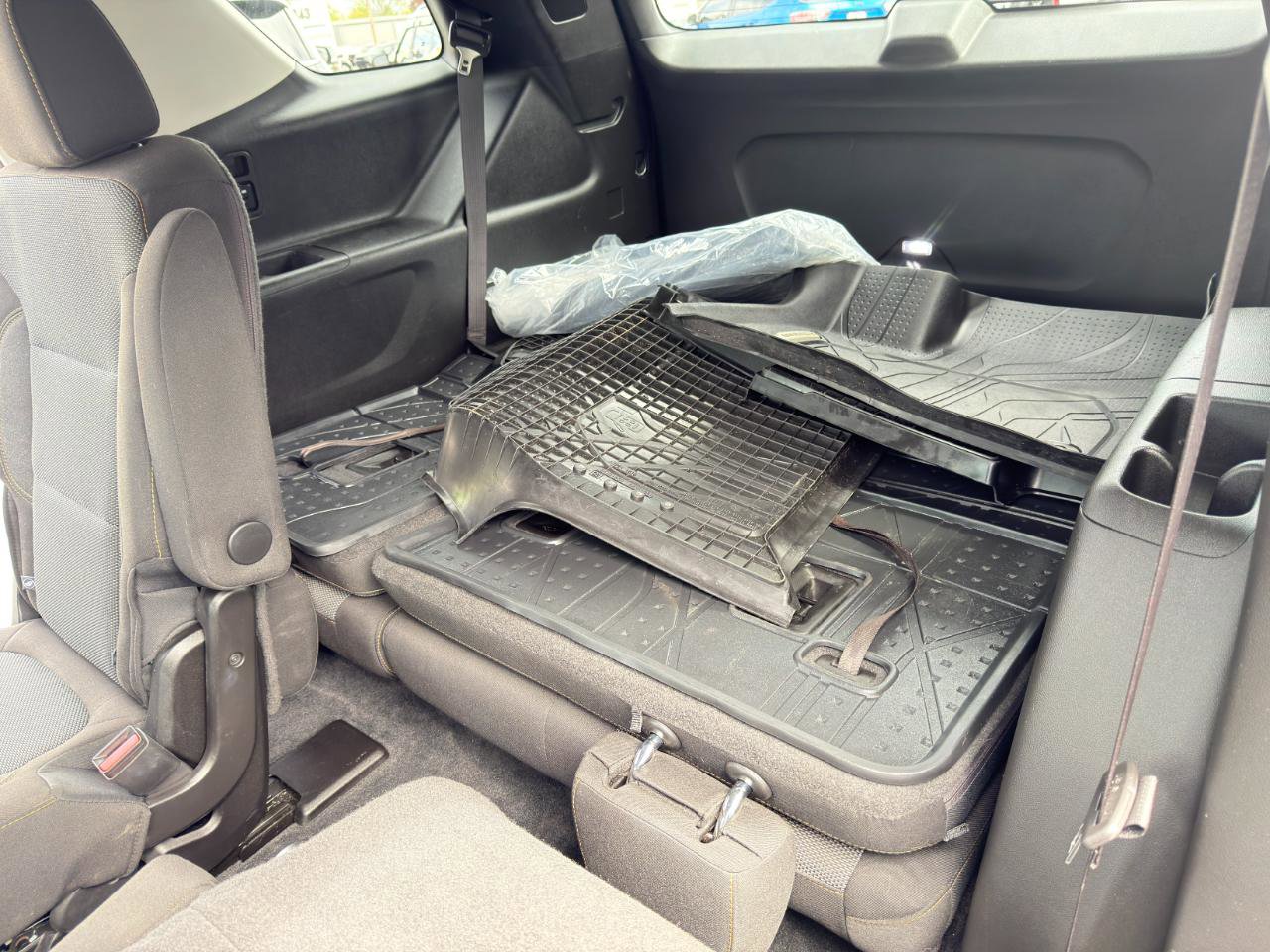 Used 2019 Chevrolet Traverse LT w/ LPO, Floor Liner Package AWD/4WD image 30
