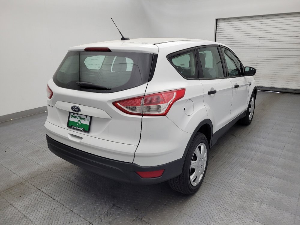 Used 2016 Ford Escape S FWD image 9