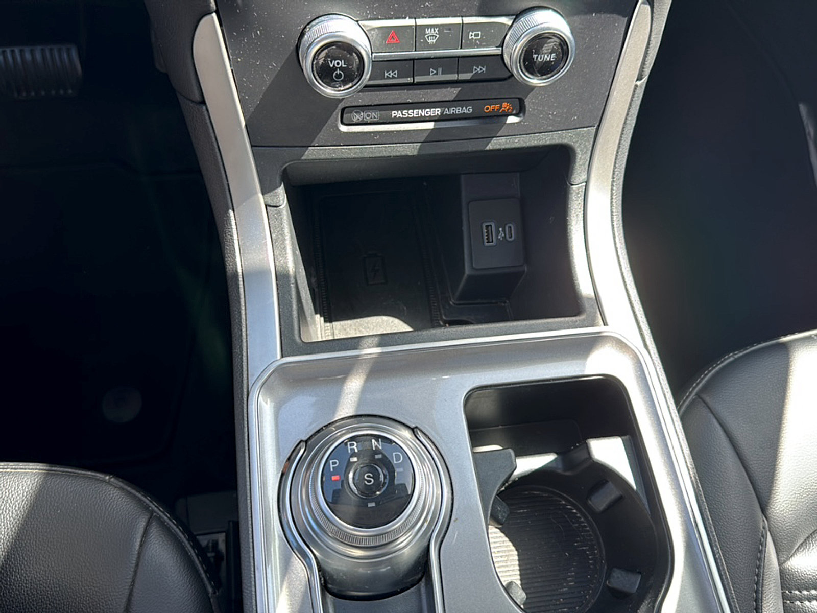 Used 2024 Ford Edge SEL w/ Convenience Package AWD/4WD image 19