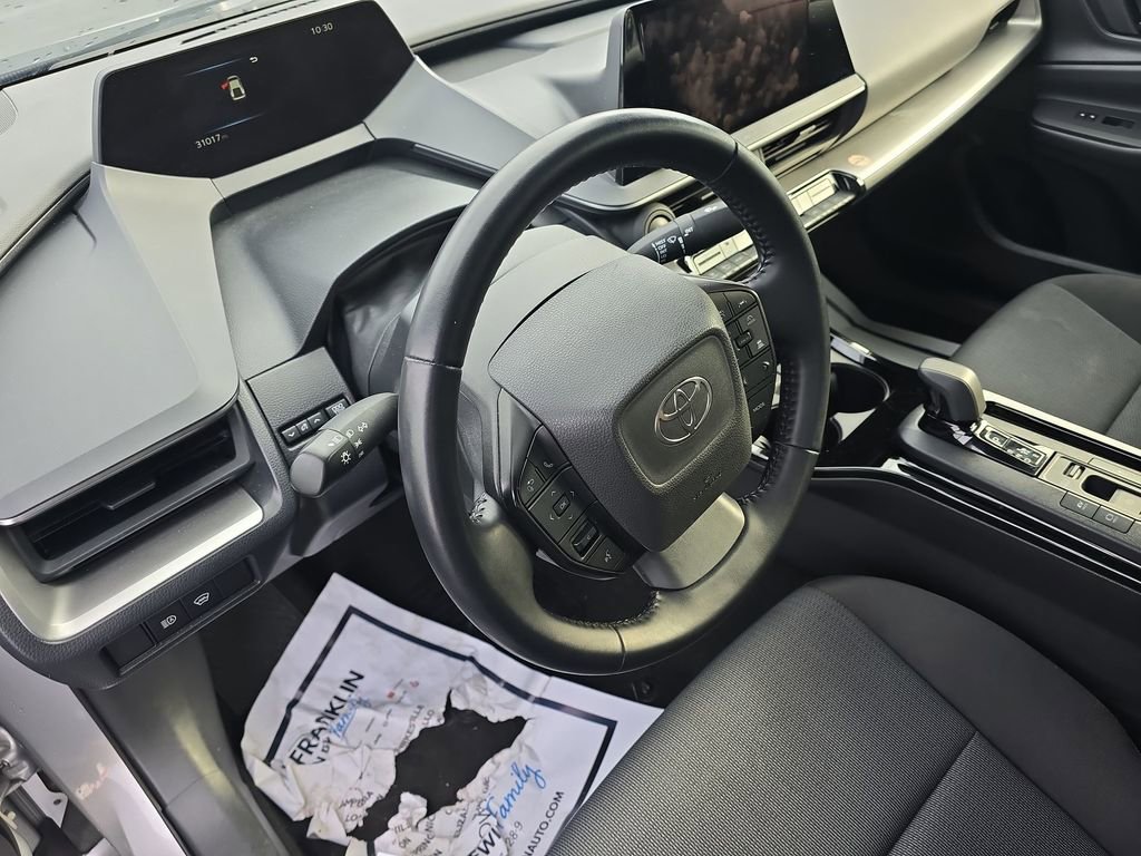 Used 2024 Toyota Prius LE image 19