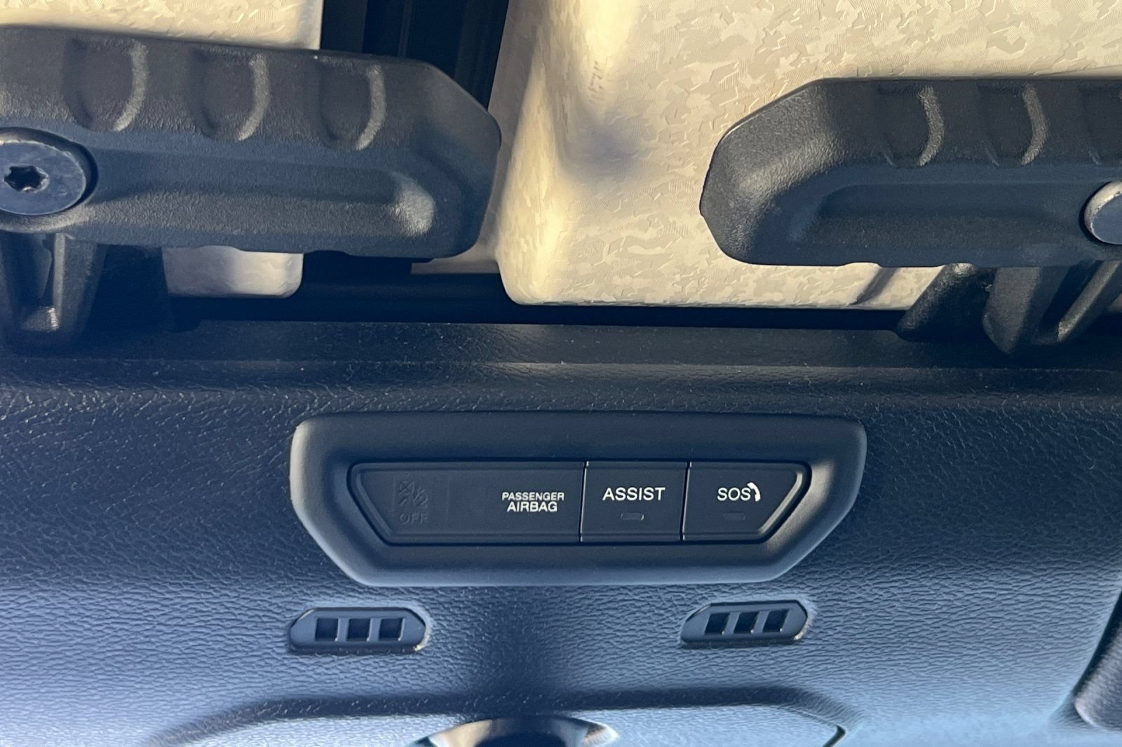 Used 2023 Jeep Gladiator Sport AWD/4WD image 23
