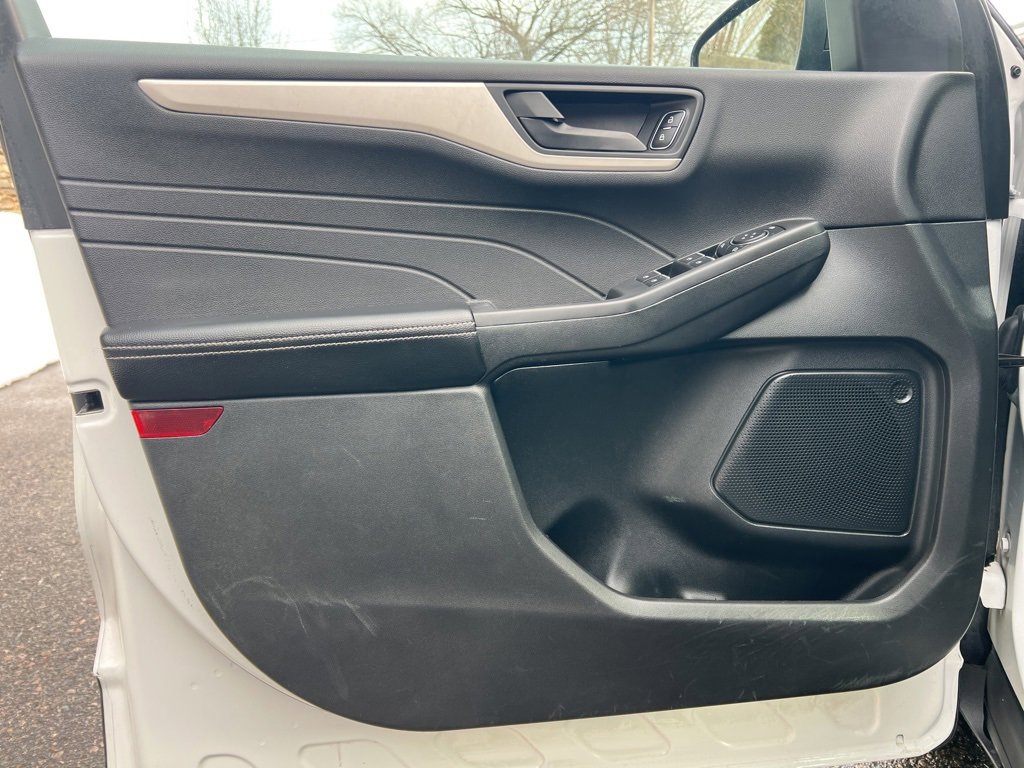 Used 2021 Ford Escape S image 9