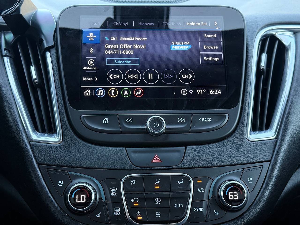 Used 2021 Chevrolet Malibu Premier FWD image 29