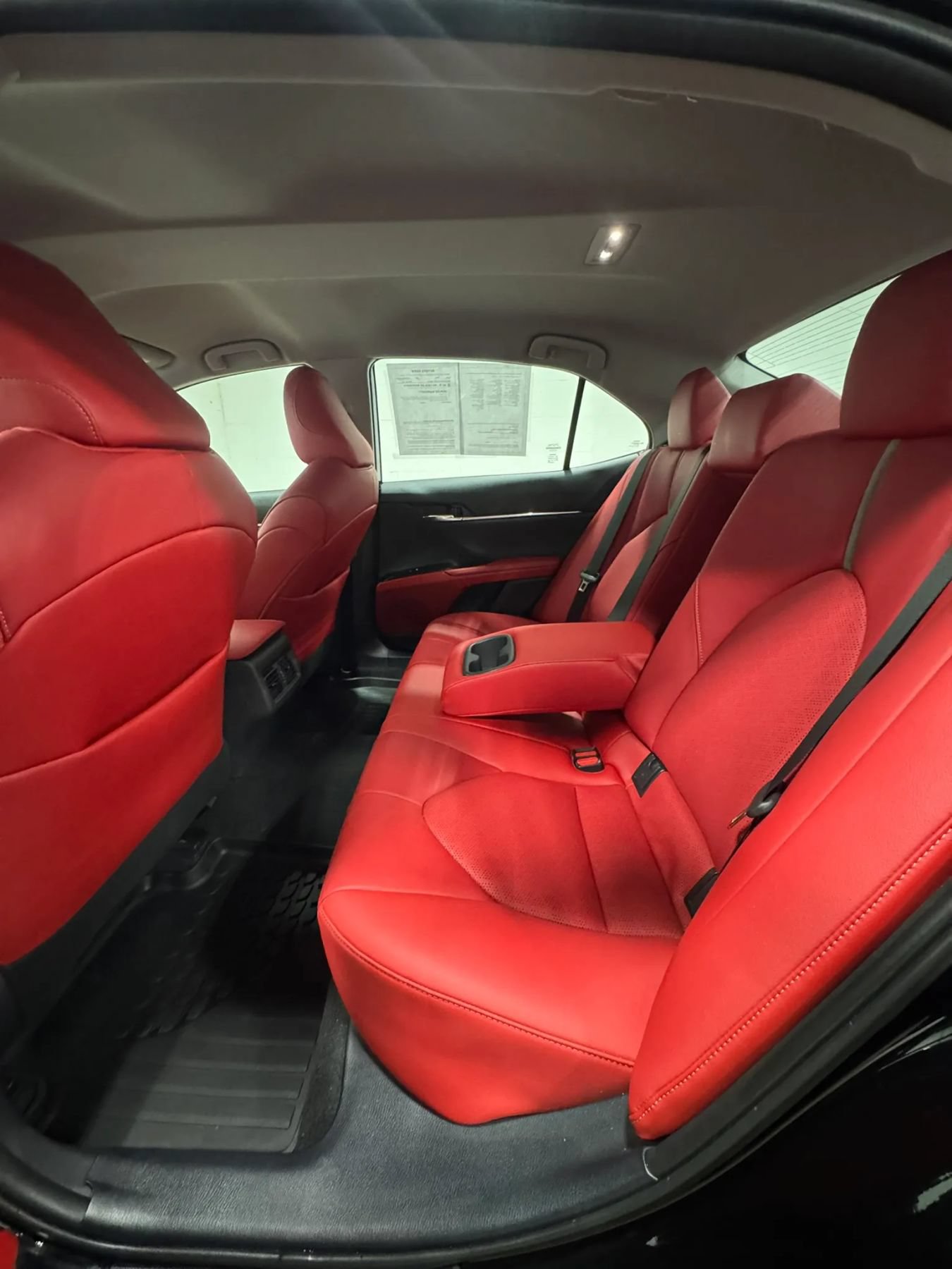 Used 2020 Toyota Camry XSE AWD/4WD image 35