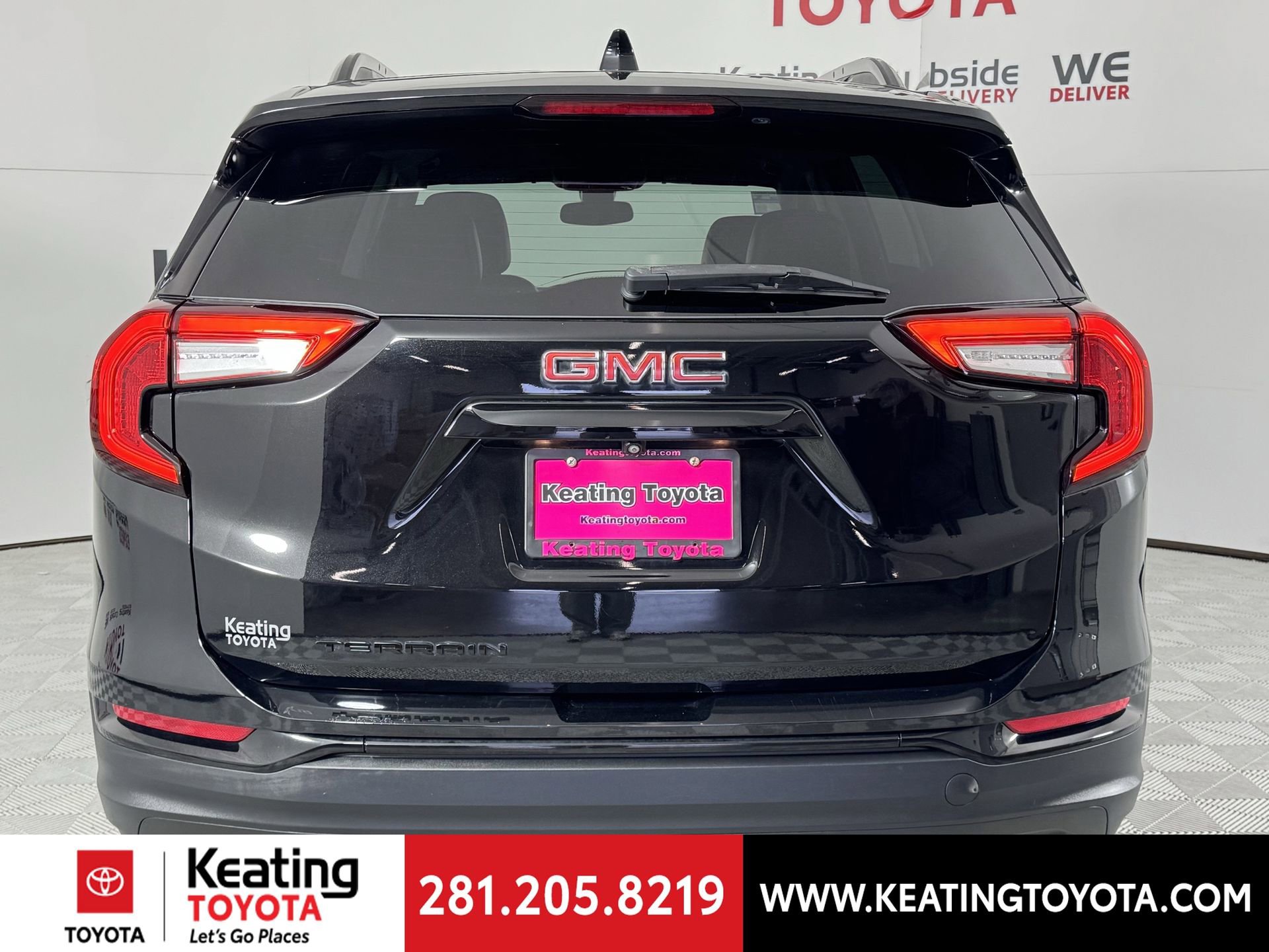 Used 2022 GMC Terrain SLT w/ Infotainment Package II image 5