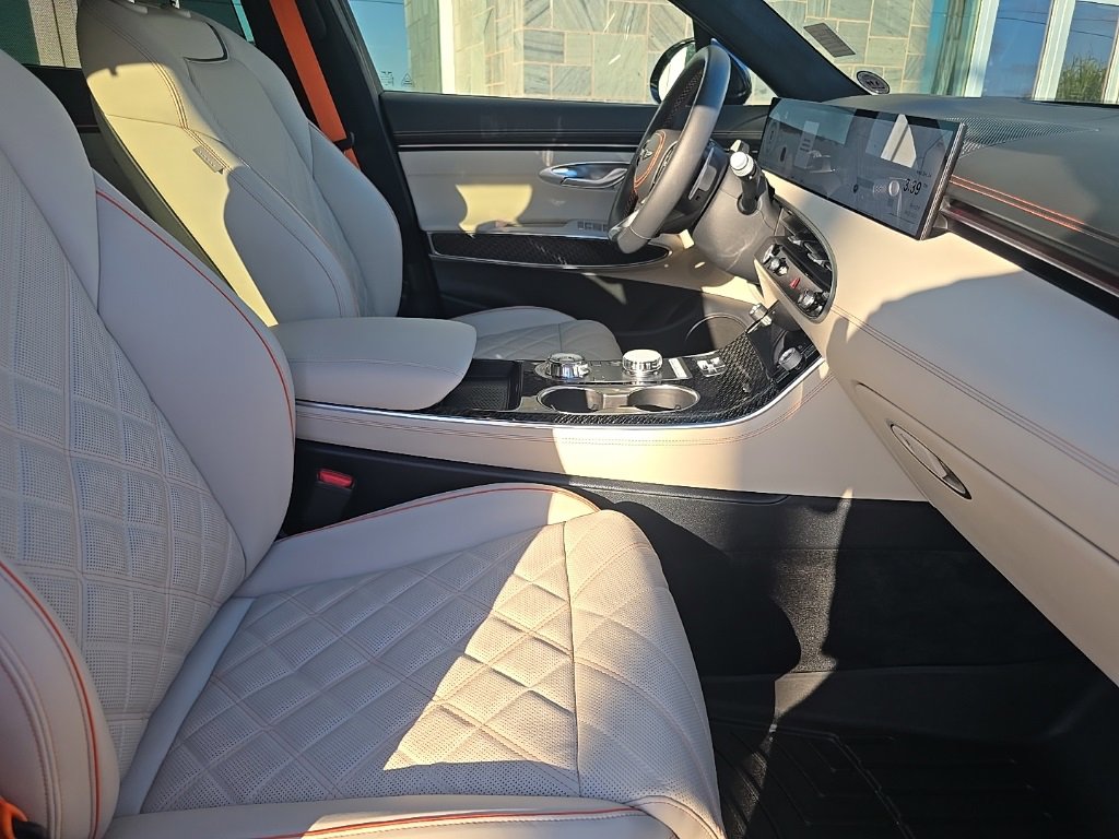 Used 2026 Genesis GV70 3.5T Sport Prestige image 20