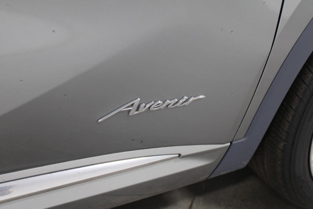 Used 2024 Buick Envision Avenir image 12