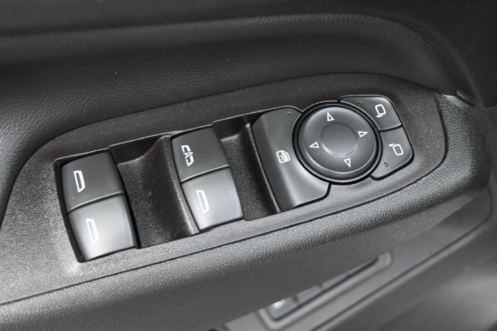 Used 2019 Chevrolet Equinox Premier AWD/4WD image 3