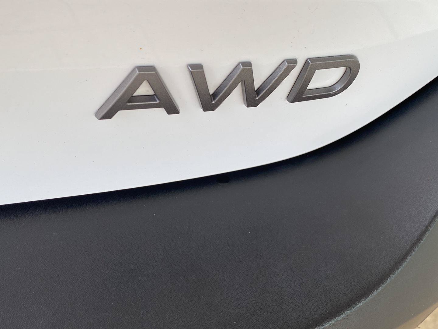 Certified 2025 Nissan Kicks SV AWD/4WD image 10