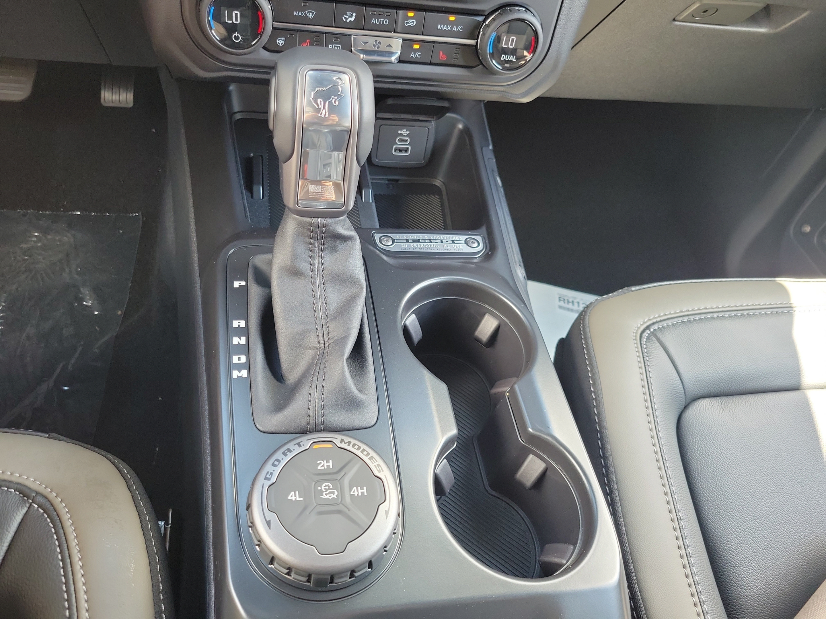 New 2026 Ford Bronco Outer Banks AWD/4WD image 28
