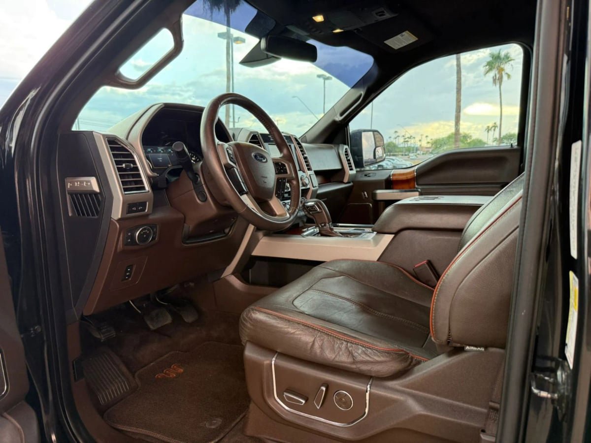 Used 2015 Ford F150 King Ranch w/ Equipment Group 601A Luxury AWD/4WD image 35