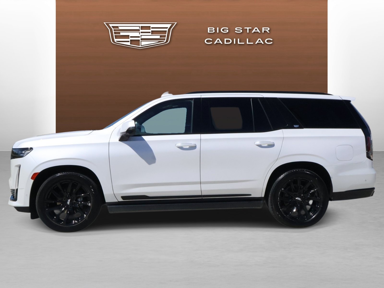 Certified 2023 Cadillac Escalade Sport Platinum w/ LPO, ONYX Package AWD/4WD image 2