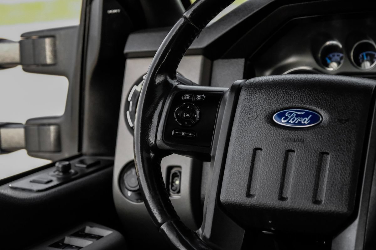 Used 2015 Ford F450 Lariat w/ Lariat Ultimate Package AWD/4WD image 16