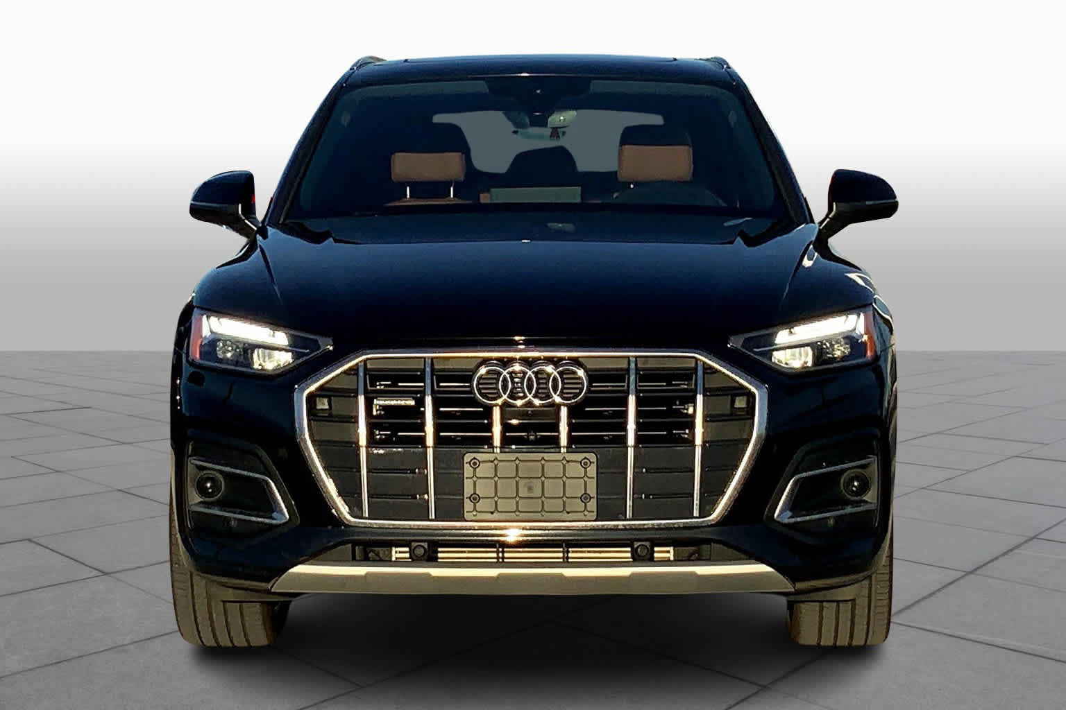 Used 2021 Audi Q5 2.0T Premium Plus w/ Premium Plus Package AWD/4WD image 4
