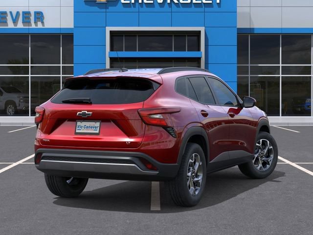 New 2026 Chevrolet Trax LT w/ Driver Confidence Package FWD image 5