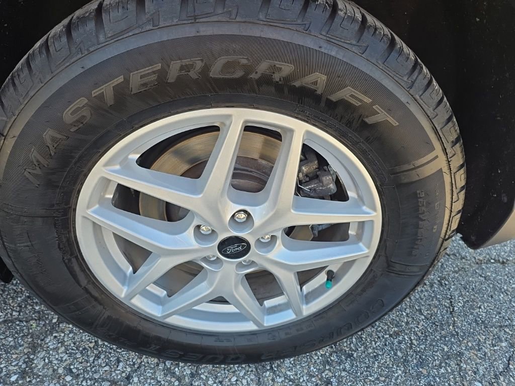 Used 2023 Ford Edge SEL w/ Convenience Package image 10