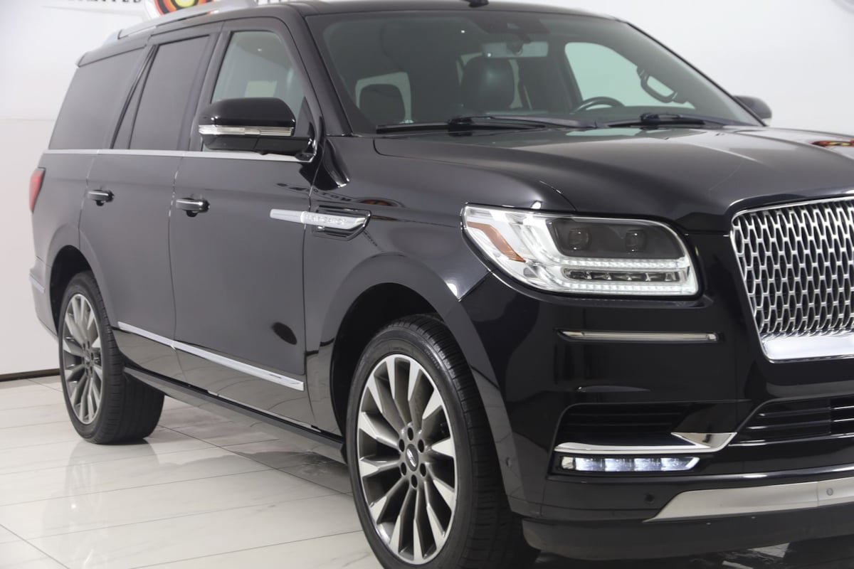 Used 2020 Lincoln Navigator Reserve AWD/4WD image 39