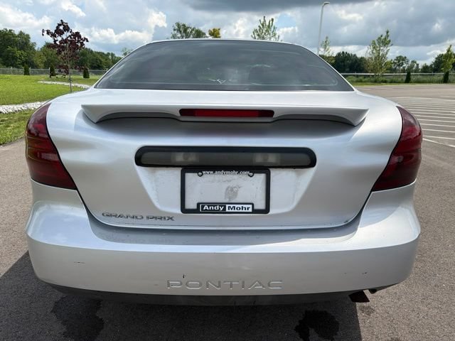 Used 2005 Pontiac Grand Prix w/ Drivers Plus Package FWD image 8