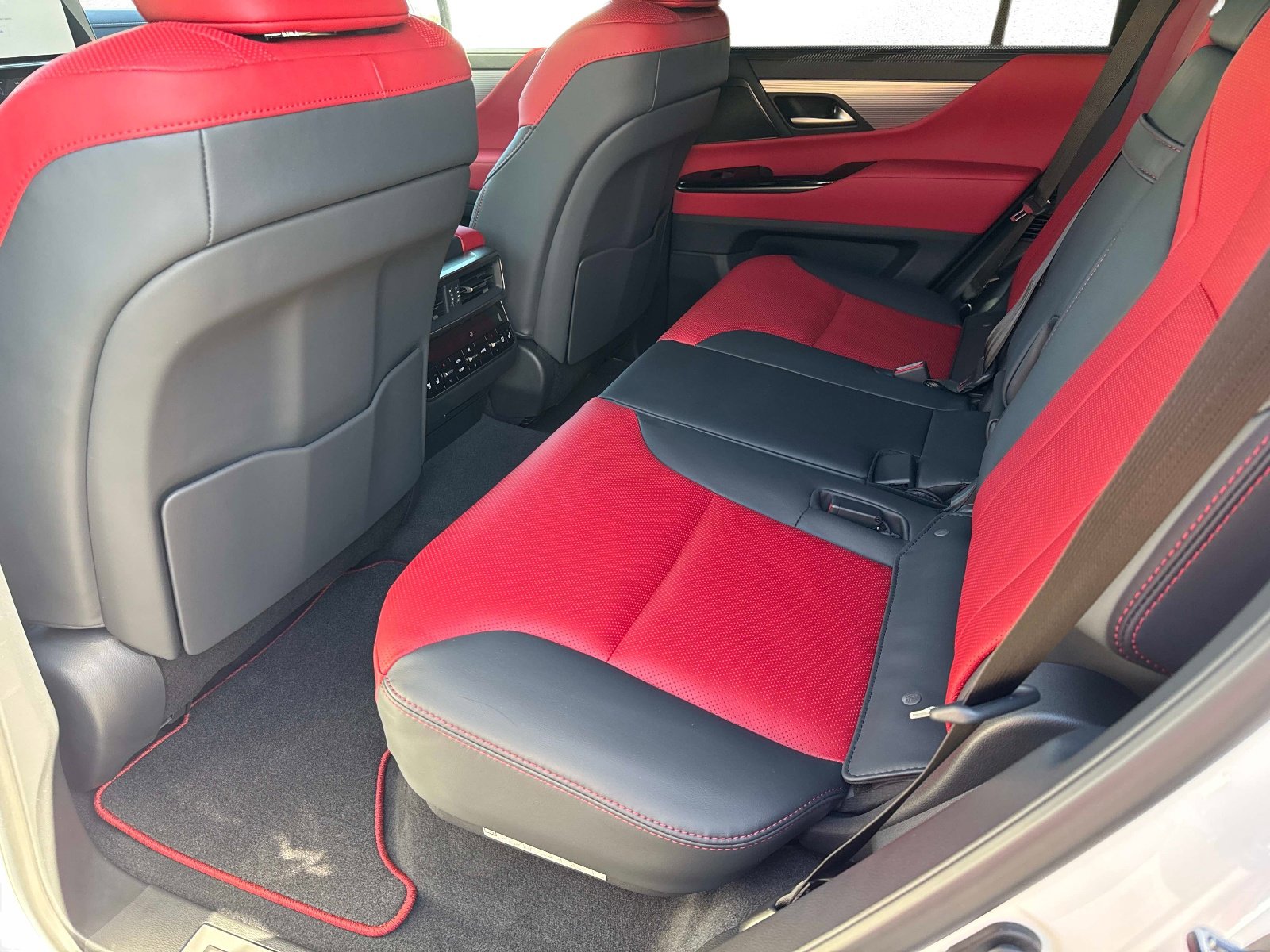 New 2026 Lexus LX 600 F Sport image 15