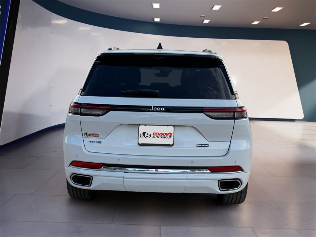 Used 2022 Jeep Grand Cherokee Overland w/ Luxury Tech Group IV image 4