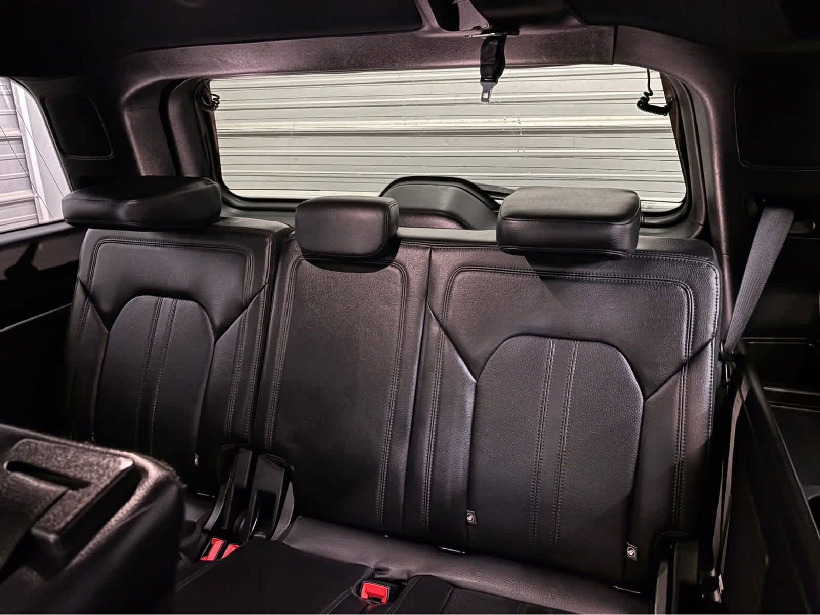 Used 2021 Ford Expedition Limited AWD/4WD image 27