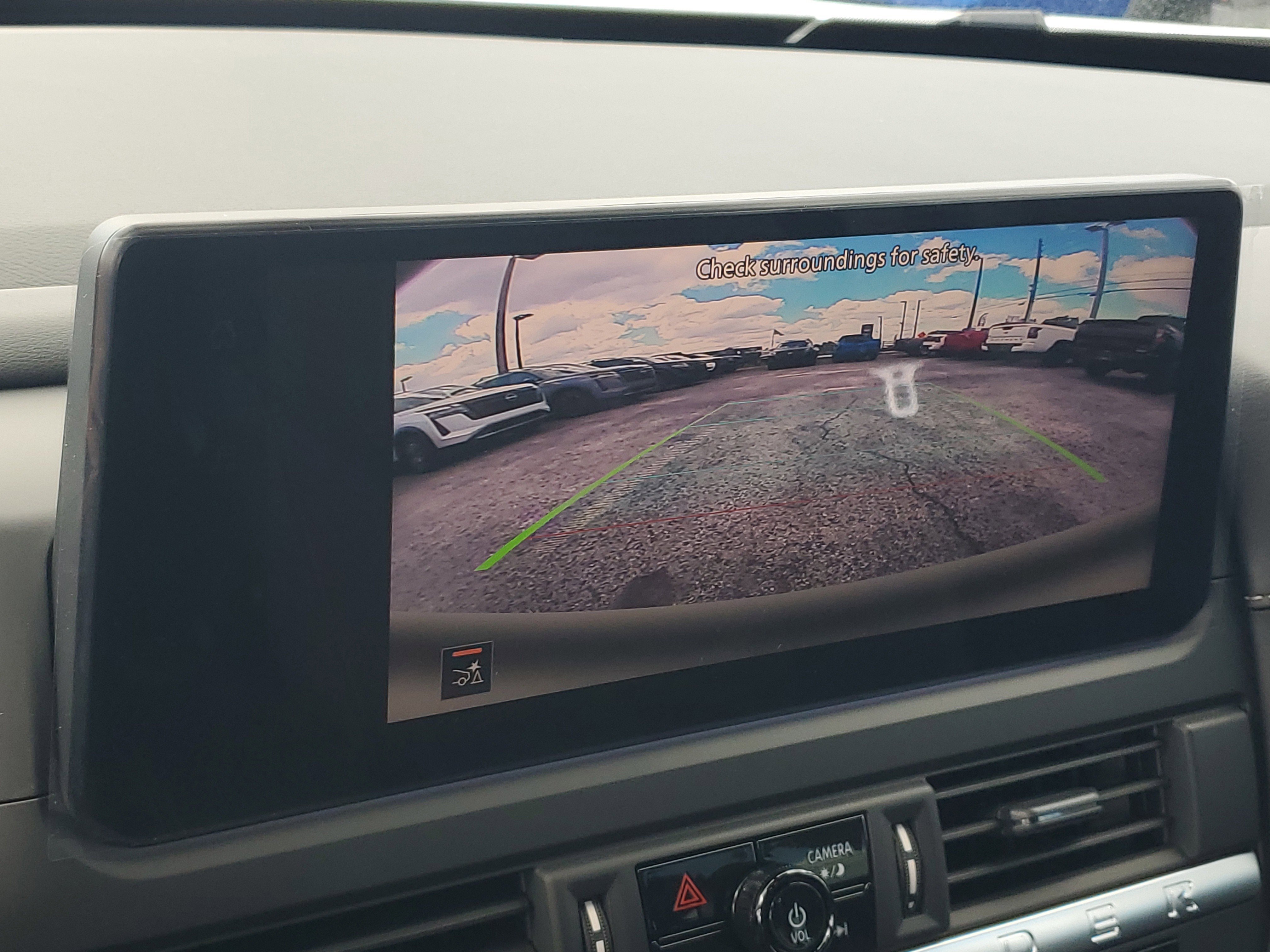 New 2026 Nissan Pathfinder S image 16