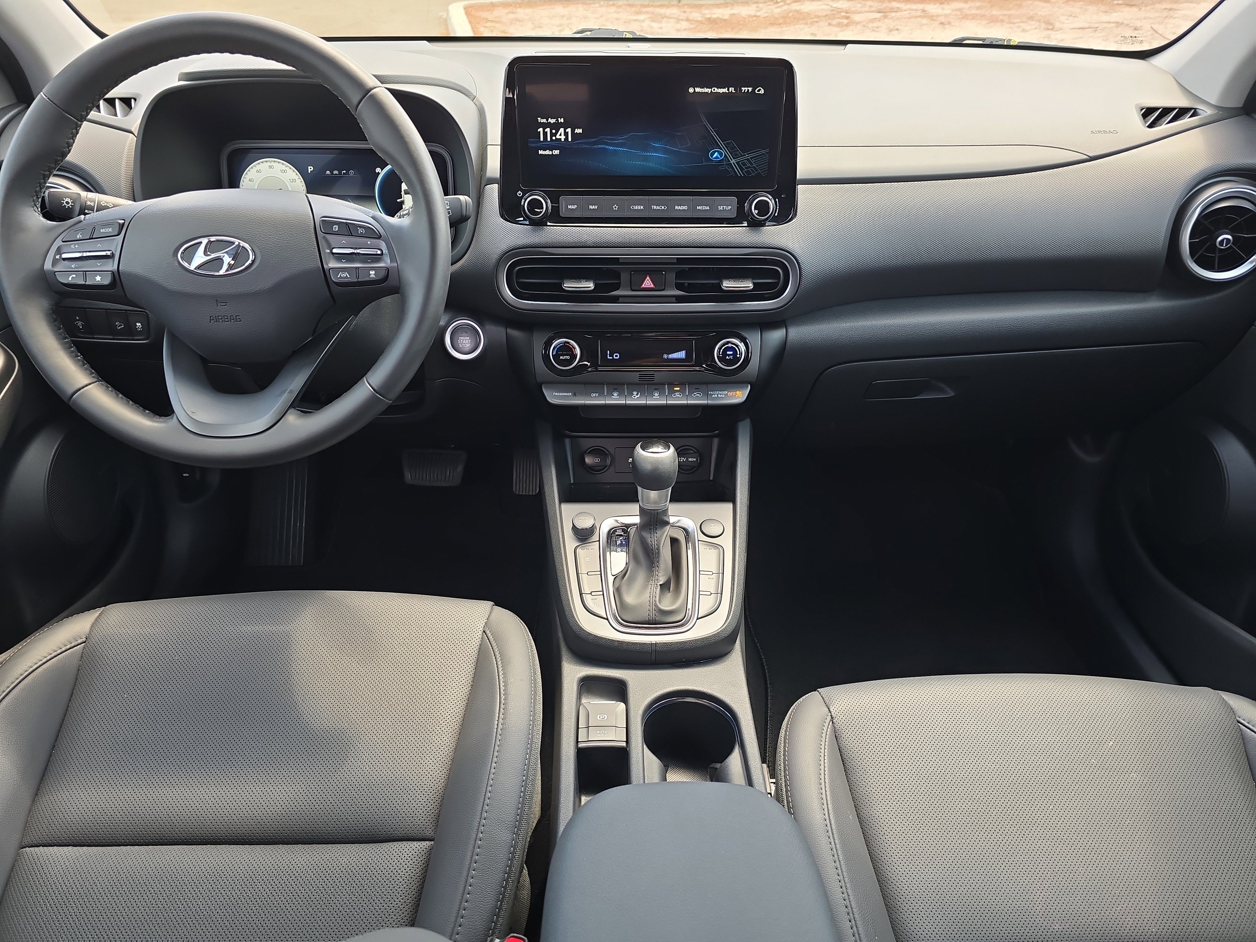 Used 2023 Hyundai Kona Limited AWD/4WD image 12
