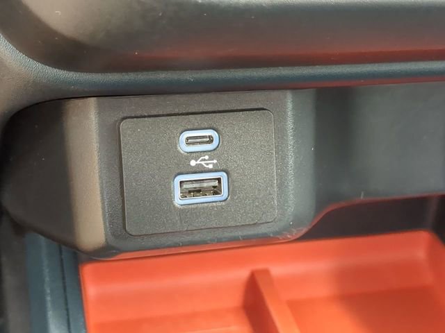 Used 2023 Ford Maverick XLT image 22