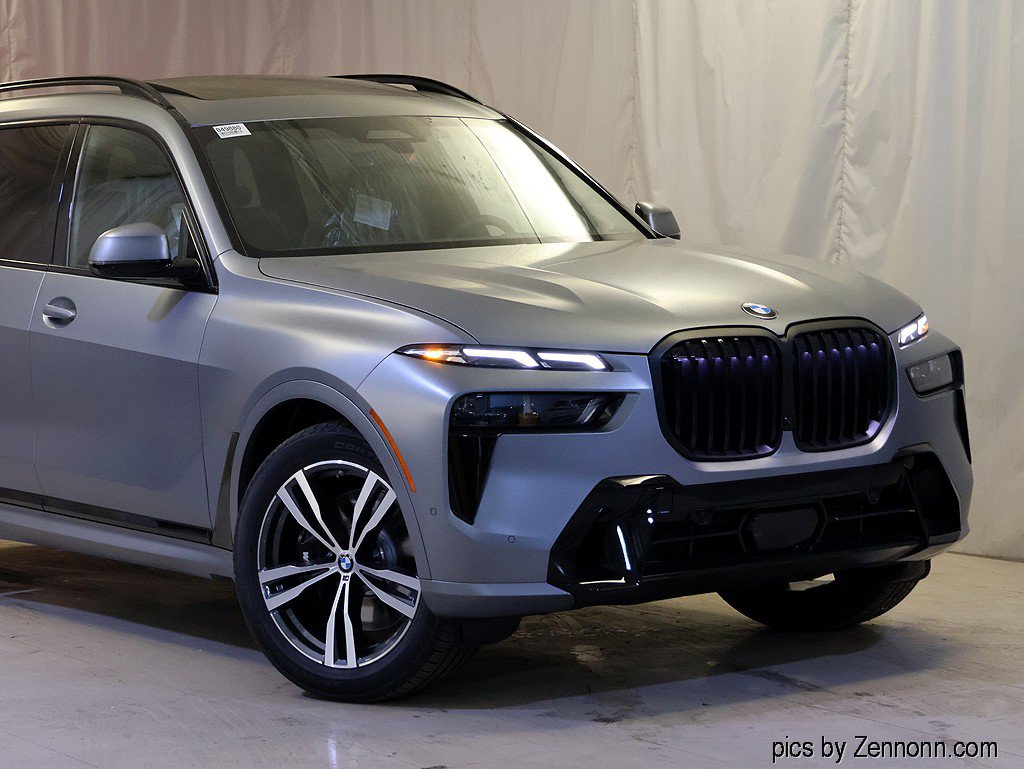 Used 2027 BMW X7 xDrive40i w/ Executive Package AWD/4WD image 2