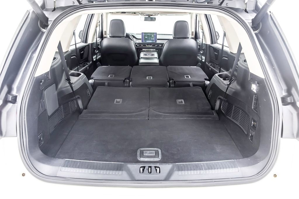 Used 2021 Lincoln Aviator 2WD image 37