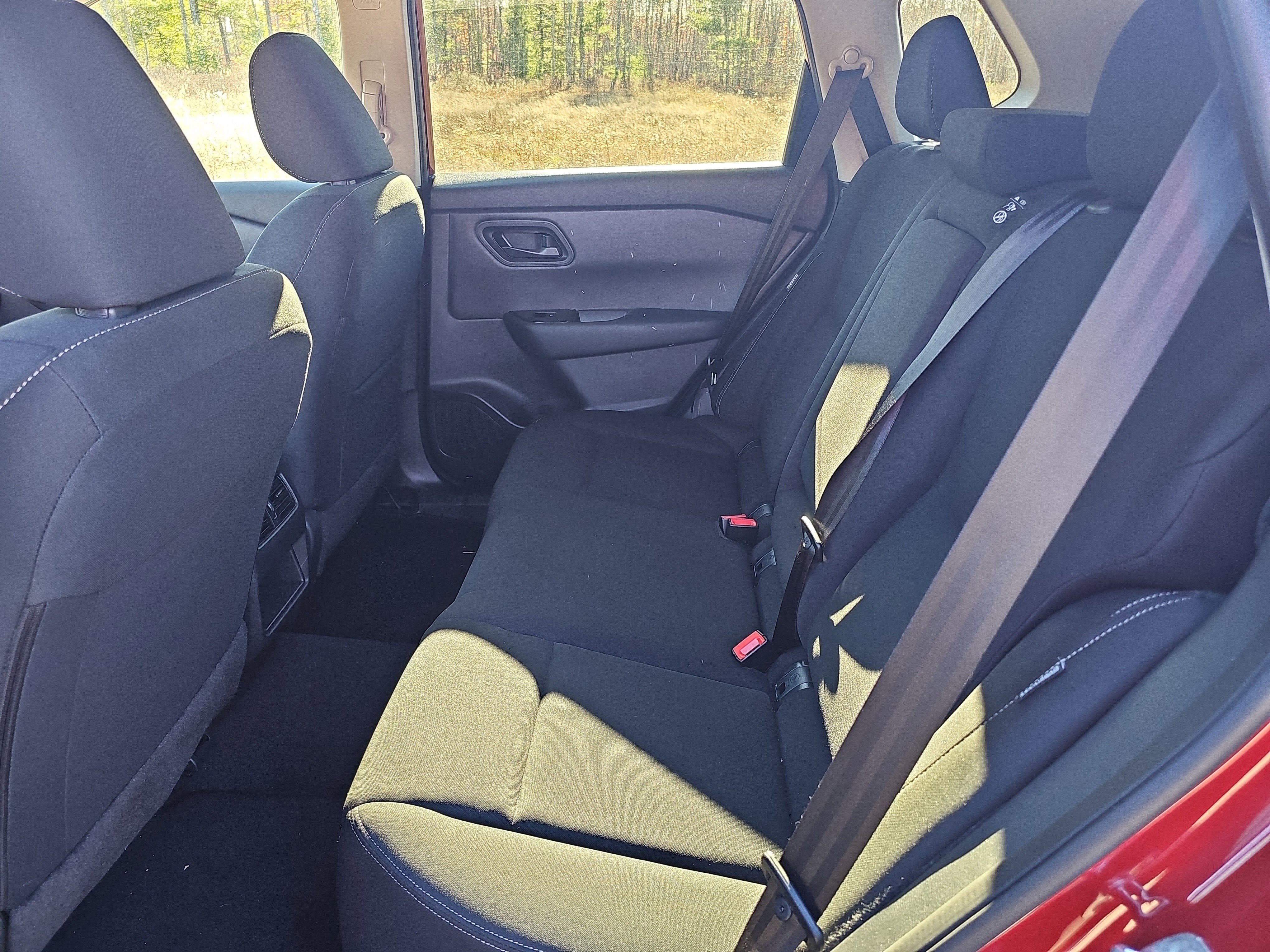 Certified 2025 Nissan Rogue S image 16